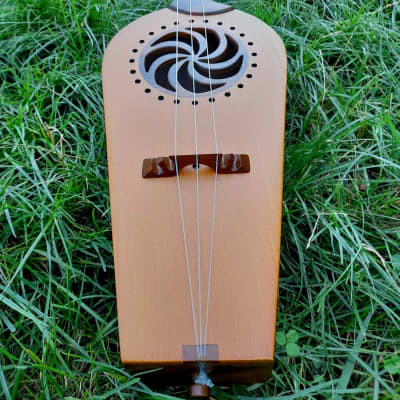 Georgian folk music instrument Panduri | String instrument Fanduri | ფანდური image 3