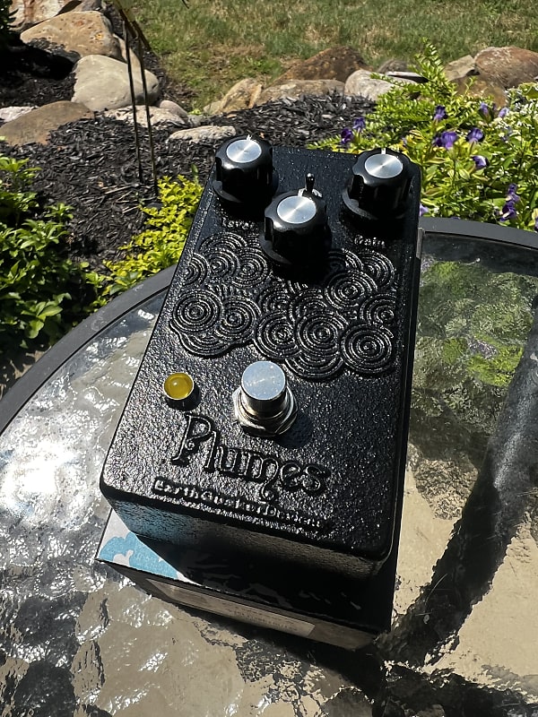EarthQuaker Devices Plumes Small Signal Shredder