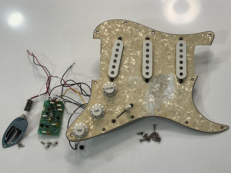 クラプトン　Fender Deluxe Powerhouse ジャンク ファッション 通販ホビー・楽器・アート - クラプトン Fender
