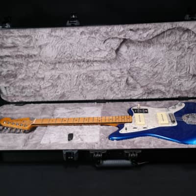 Fender American Ultra Jazzmaster - Maple Fingerboard - Cobra Blue - 763 image 7