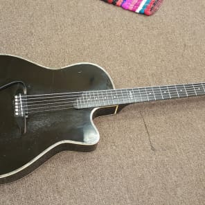 No sound from acoustic electric guitar hot sale