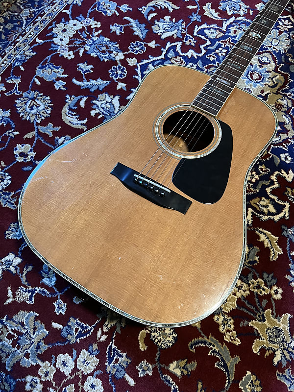 Morris TF-805 Acoustic Guitar Martin D-45 Replica