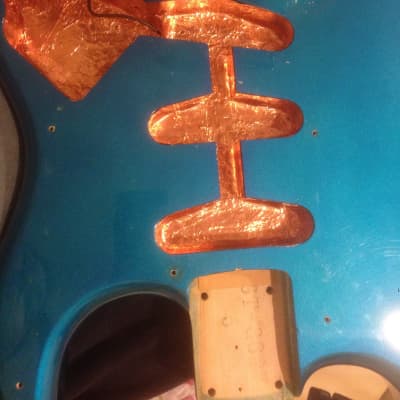 Fender Stratocaster 1987 E Series Fujigen Japan - Lake Placid Blue SPARKLE image 14