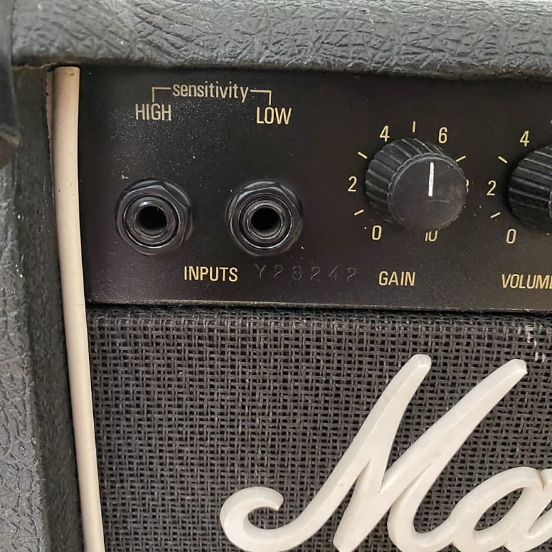 Marshall Bass12 ベースアンプ 12W 中古】Marshall Bass12 CELESTION G10L-35 ベースアンプ 12W