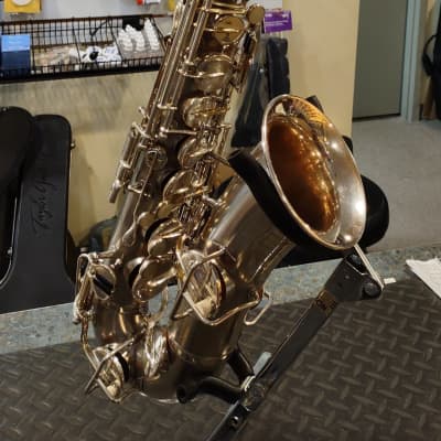Buescher True Tone Alto Saxophone 1923 - Silver image 2