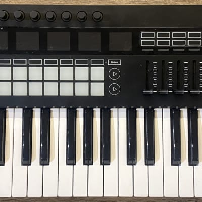 Novation 49SL MkIII 49-key Keyboard Controller with Internal 8-Track Sequencer