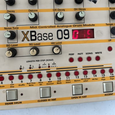 JoMox xbase 09 image 4