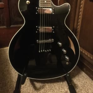 Parkwood H2 Black Reverb
