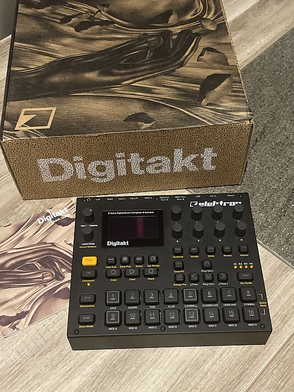 Elektron Digitakt Eight-Voice Digital Drum Machine and 115003