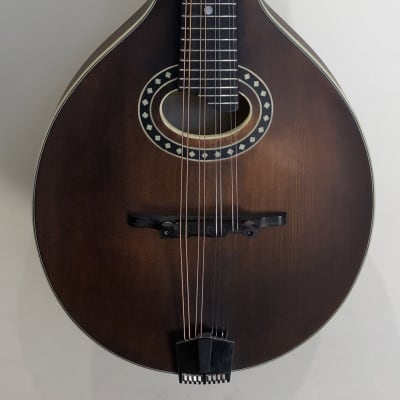 Eastman MD304 Mandolin image 2