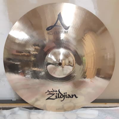 Zildjian 17" A Custom Crash Cymbal image 1