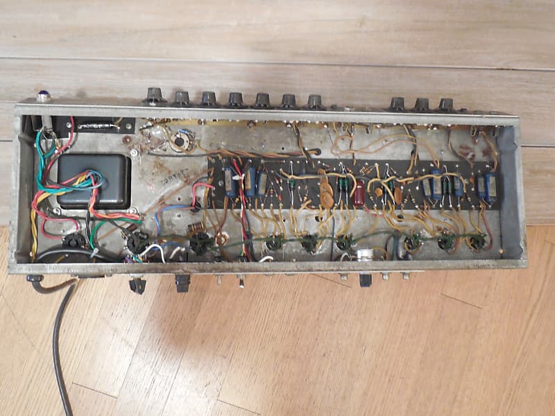 Fender super store reverb chassis