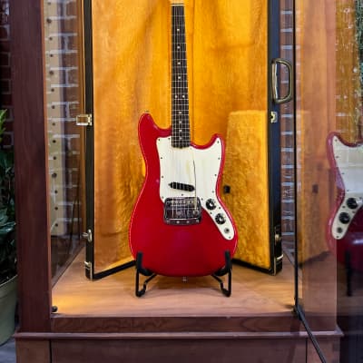 Fender Bronco (1967 - 1979) | Reverb Canada