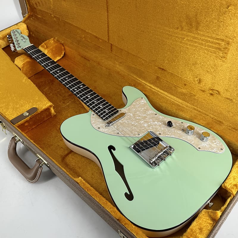 telecaster thinline レリック 0374070521_gtr_frt_001_rr.png?