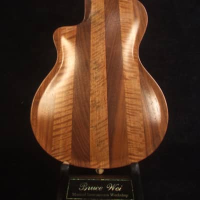 Bruce Wei Carved ARCHTOP Solid Spruce, Curly Maple, Walnut Tenor Ukulele, Floral Inlay UAC17-2037 image 6
