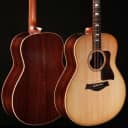 Taylor 818e Grand Orchestra Acoustic-Electric Guitar