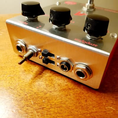 ギター September sound mini fuzz neo classic September Sound Mini Fuzz Neo Classic | Reverb