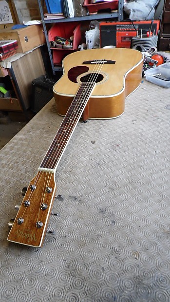 Woods clearance guitar company