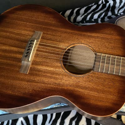 NEW ! 2024 Martin 000-15M StreetMaster Acoustic Guitar - Mahogany Burst - 3.9lbs - Authorized Dealer - G02434 image 3