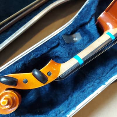 Immagine A.R. Seidel Sized 4/4 violin, Germany, 1988,  Stradivarius Copy, with Case & Bow - 12