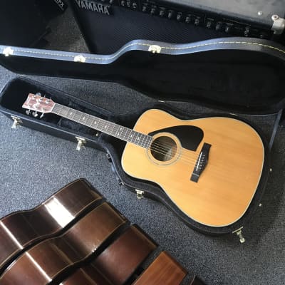 Yamaha FG-450S Dreadnought Acoustic Guitar made in Taiwan in good condition with hard case image 1