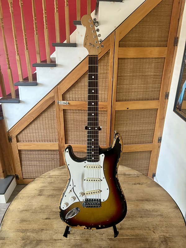 Left Handed 1971 (body) Fender Stratocaster w/ 1985 Philip | Reverb