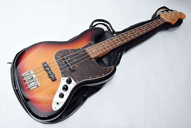 EXCELLENT 1995 Fender Japan Jazz Bass U010671 RefNo 106368 EXCELLENT 1995 Fender Japan Jazz Bass U010671 RefNo 106368