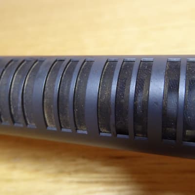 Neumann KMR  82 Small Diaphragm Shotgun Condenser Microphone image 4