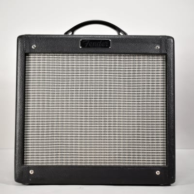 Fender Pro Junior III 15-Watt 1x10