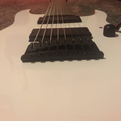 Ibanez RG8-WH Standard with Basswood Body 2012 - 2014 - White image 2