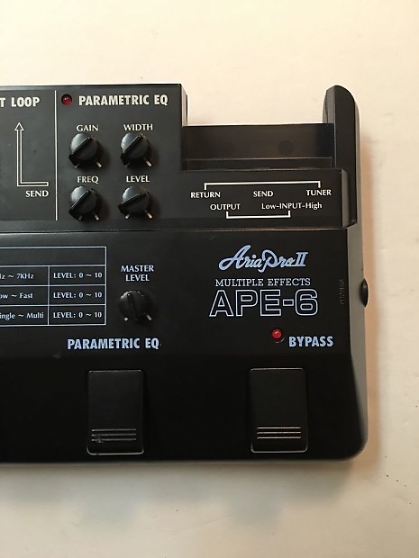 Aria Pro II APE-6 Multi Effects Delay Chorus Parametric EQ Aria Pro II APE-6 Multi Effects Delay Chorus Parametric EQ