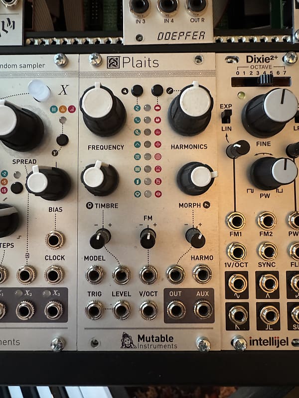 Mutable Instruments Plaits