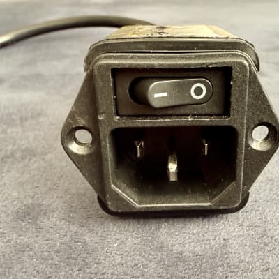 Temple Audio IEC AC Mains Micro Module w/ IEC to NEMA5-15 Adapter