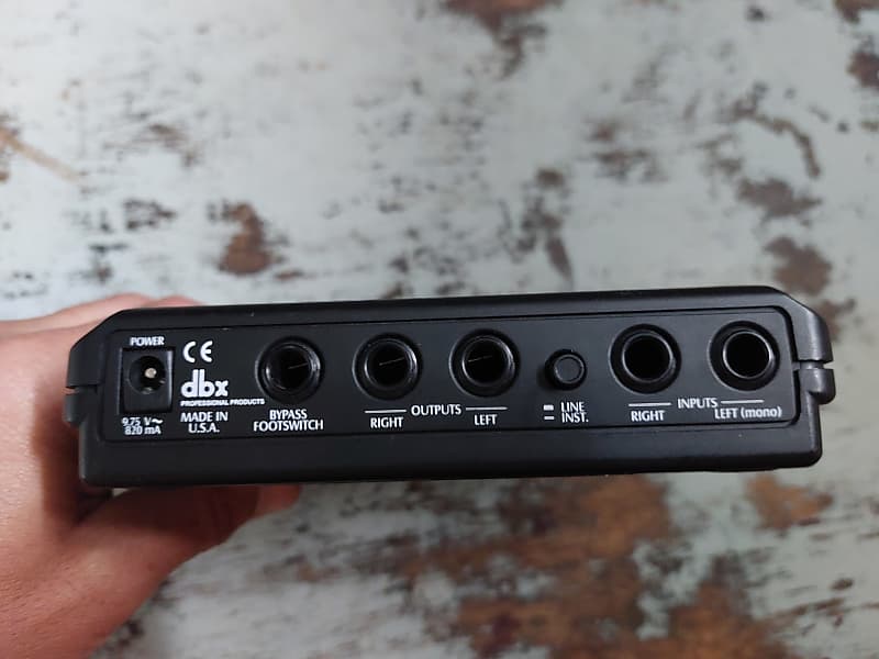 dbx MC6 Mini-Comp 2000s - Black