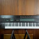 Yamaha DX7 vintage digital synth with case New internal battery & refurbished!