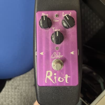 Suhr Riot Reloaded Distortion Pedal | Reverb UK