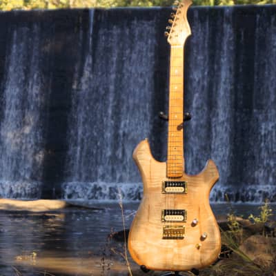 Black River Guitars - Custom HH Stratocaster 2023 - Ambrosia Curly Maple & Cherry image 7