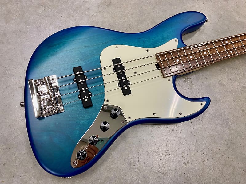 Sadowsky Vintage J4 2024 - Bora Blue Burst