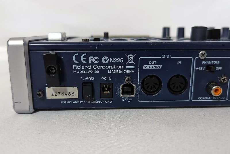 【Roland】 SONAR V-STUDIO 100 (中古) 極美品】Roland SONAR V-STUDIO 100 VS-100 - メルカリ