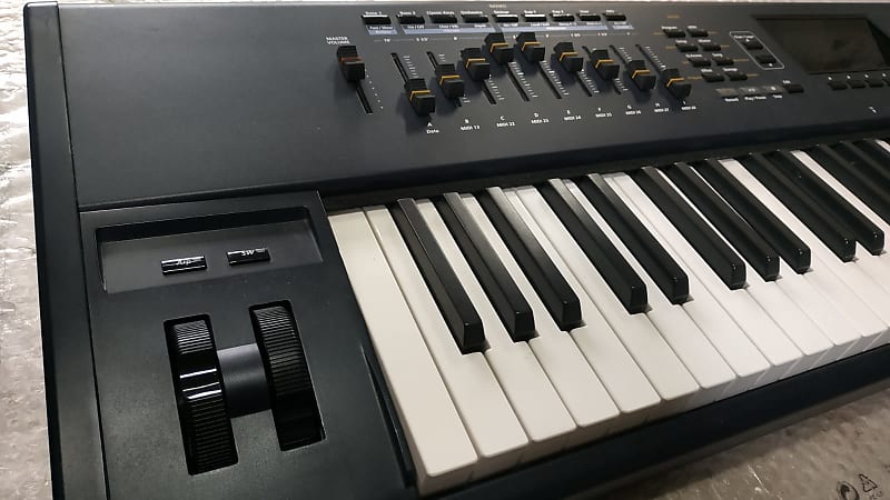 Kurzweil PC3 76 Keys Synth Workstation | wooden side panels | | Reverb