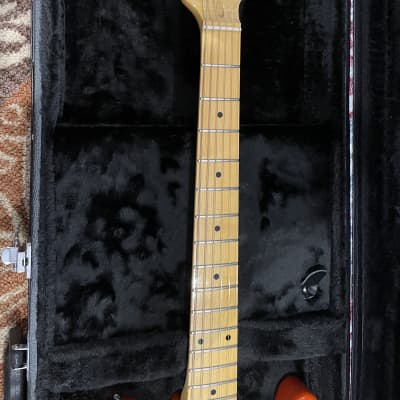 G&L Tribute ASAT Classic with hardshell case image 4