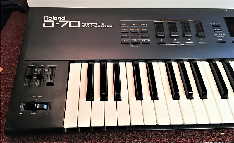 鍵盤楽器 Roland D-70 super la synthesizer Roland D-70 76-Key Super LA Synthesizer | Reverb