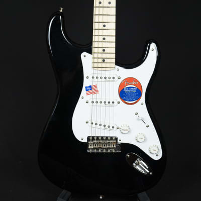 Fender Eric Clapton Stratocaster Maple Fingerboard Black 2022 (US22023462) image 1