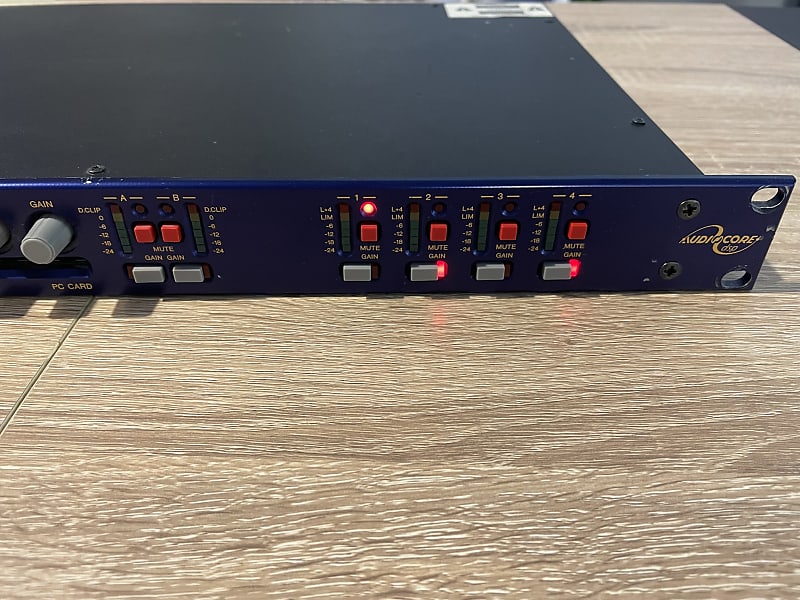 XTA DP224 ジャンク XTA DP224 ジャンク XTA DP224 Digital Loudspeaker Processor