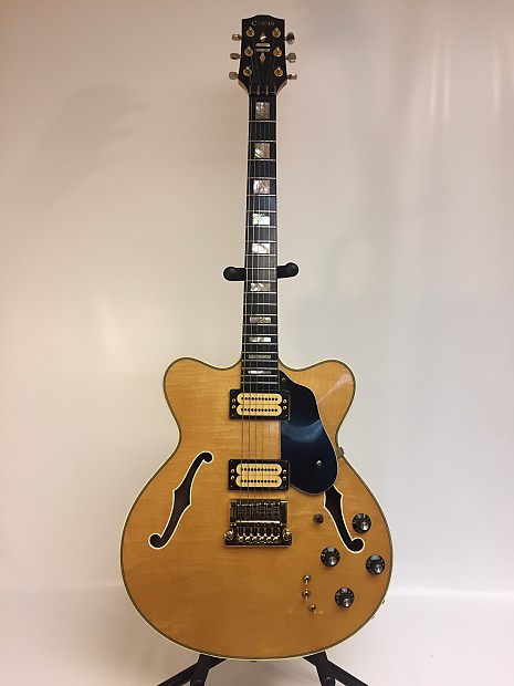 Carvin hollow body guitar hot sale