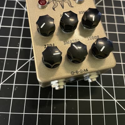 CMC effects Sun Lion Clone. Germanium fuzz face and