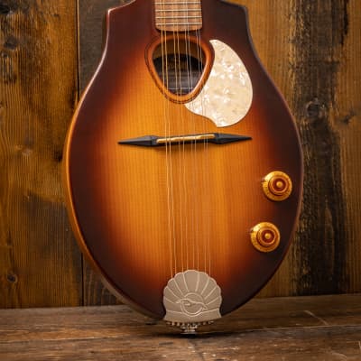 Seagull S8 Mandolin Sunburst EQ | Reverb Canada