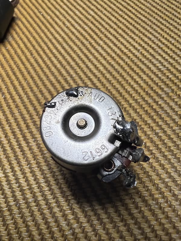 Fender CTS 1966 pot Reverb