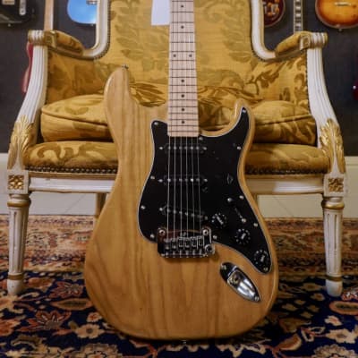 G&L Tribute Deluxe  Legacy   Body  ASH MP  Maple Neck  2022  Natural image 1