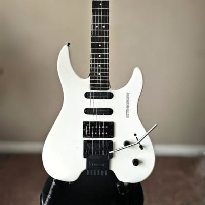 Steinberger GLB-2S | Reverb